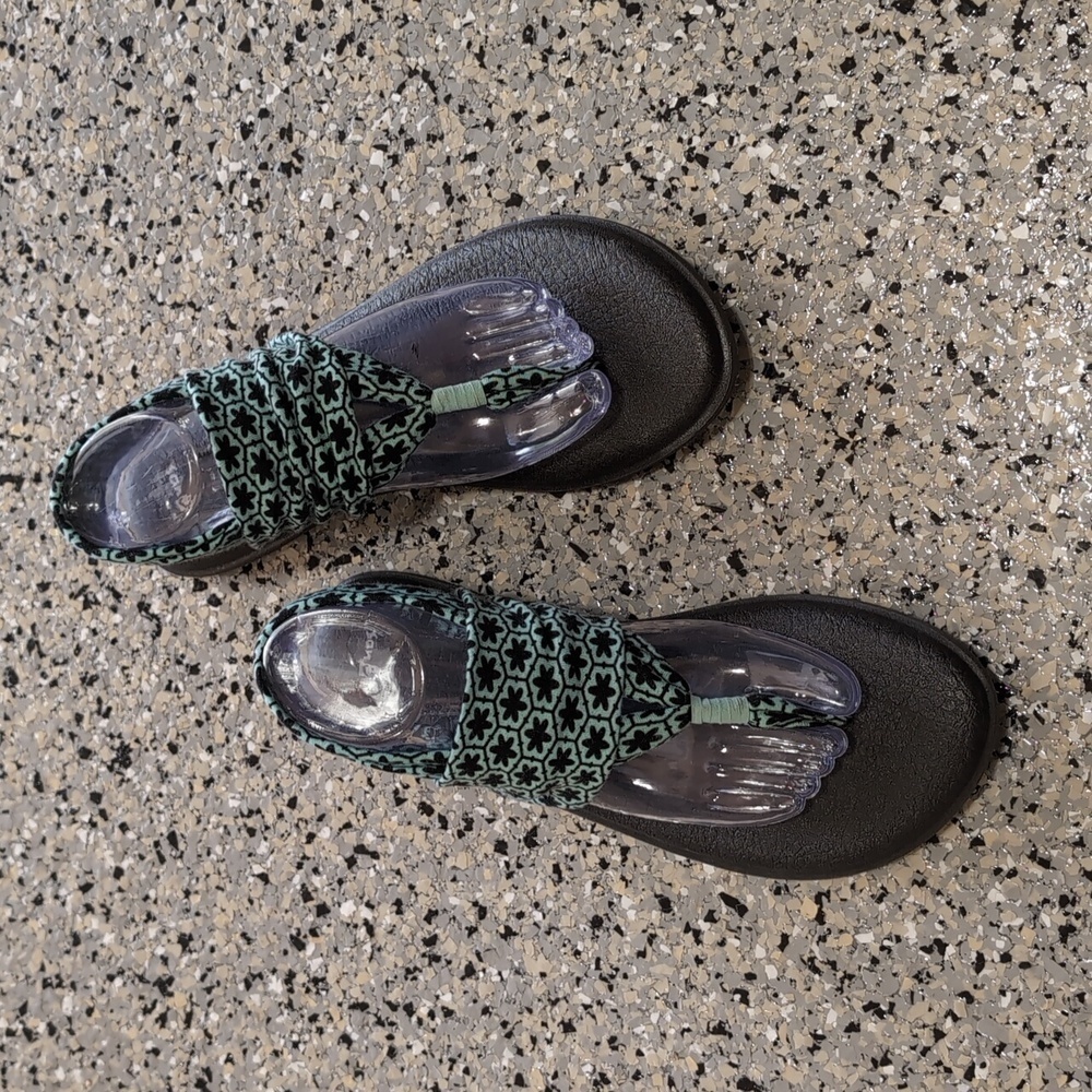 Sanuk Sandals